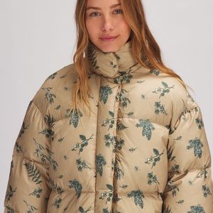 High Neck Down Puffer
Printed Jacket